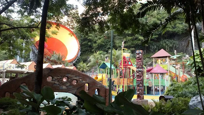 Sunway Lagoon Theme Park Picture 9