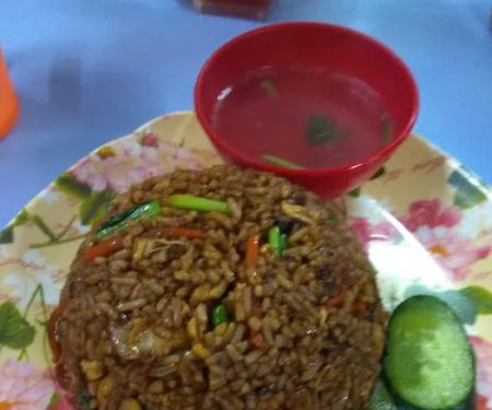 Kedai char Kuey tiaw berasap