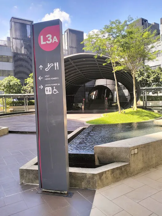 Icon City Rooftop Garden Picture 6