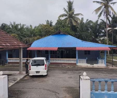 Surau Kampung Sri Kool