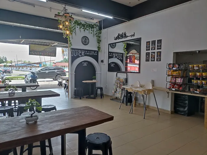 JusMee Cafe Picture 5