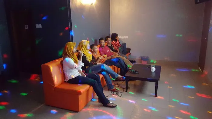 e LAGU KARAOKE Picture 4