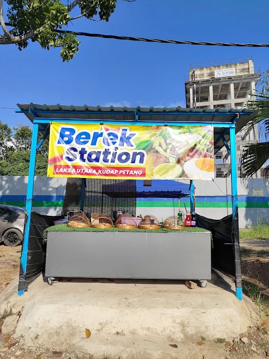 Berek station Picture 1