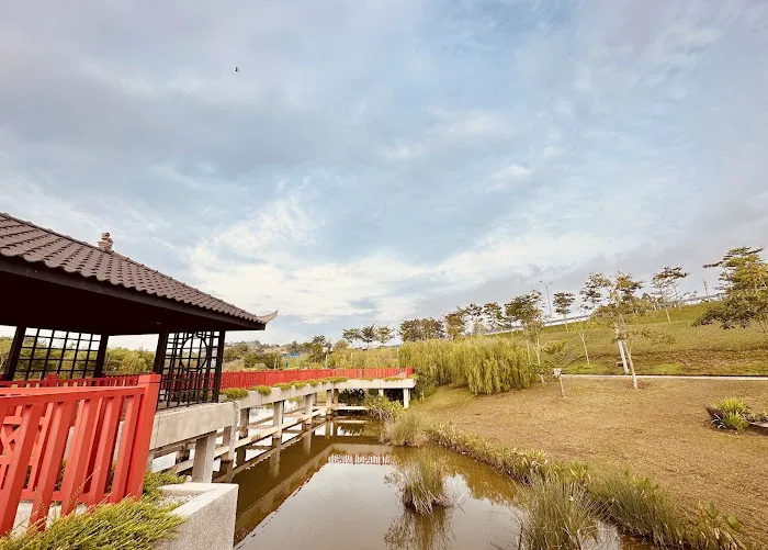 Suria Villa Park Picture 5