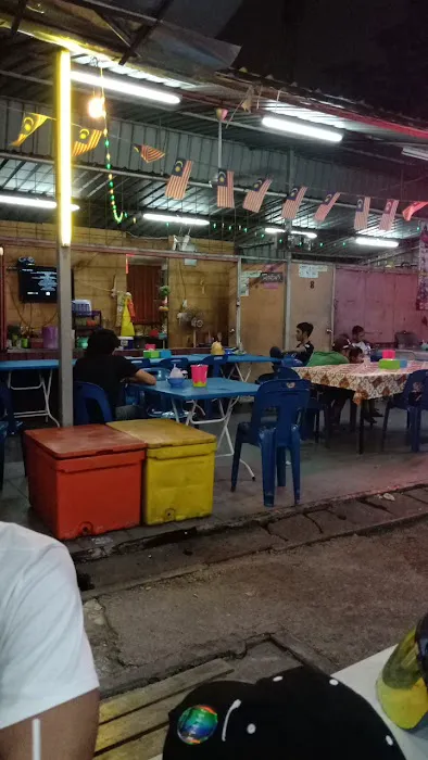 Ayam Penyet Bakso Lily D Corner Picture 6