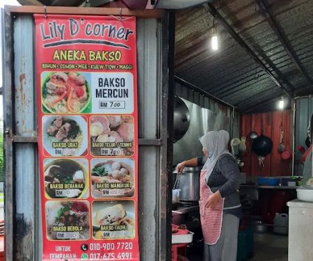 Ayam Penyet Bakso Lily D Corner