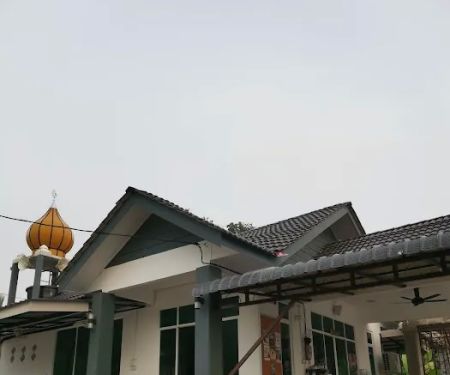 Masjid Iktikaf Cg. Awang