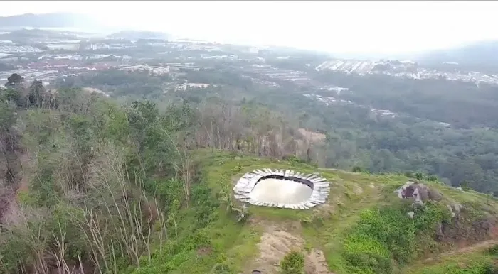 Hilltop fish pond Picture 1