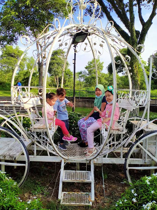 S2 City Park Picture 3