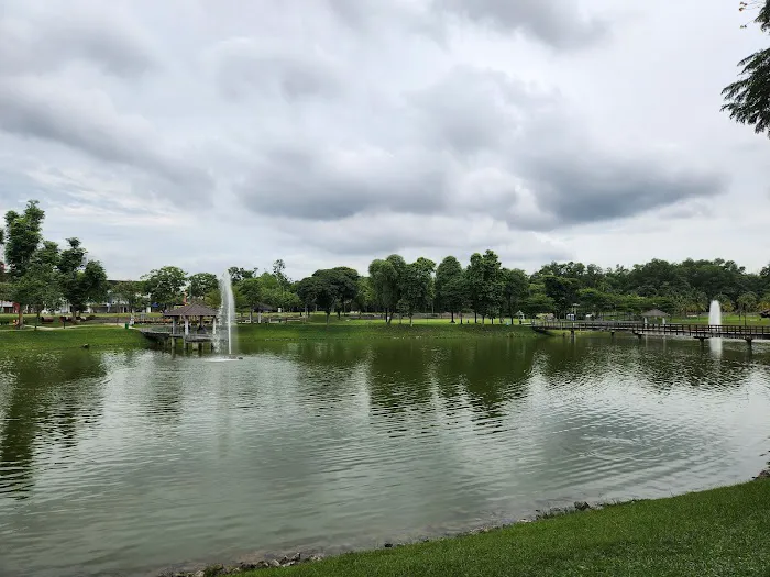 S2 City Park Picture 4