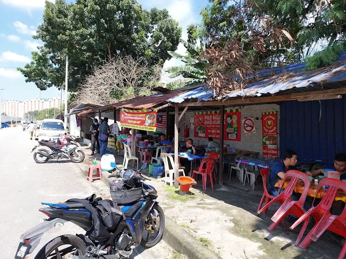 Pak Ngah Nasi Kukus Ayam Goreng Berempah Picture 9