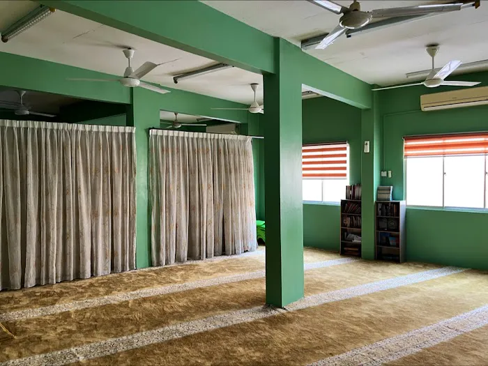 Surau Al-Munawwar Taman Tropika Picture 5