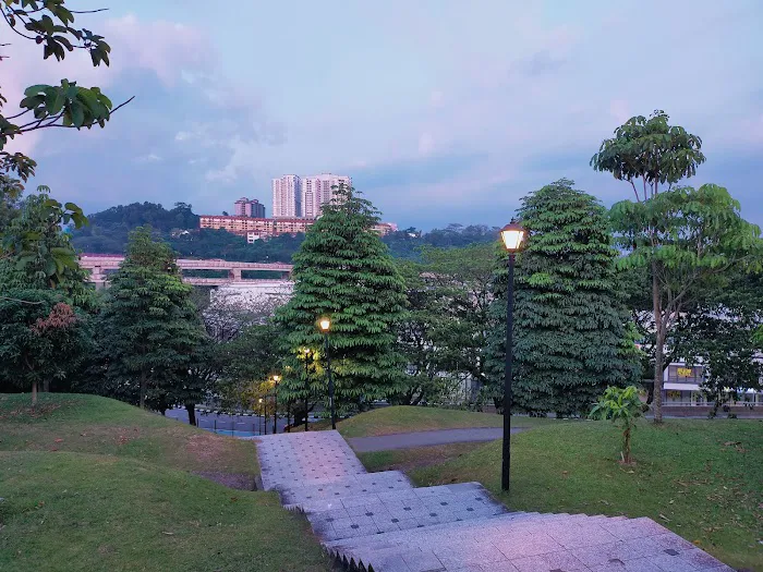 Damai Fountain Picture 4