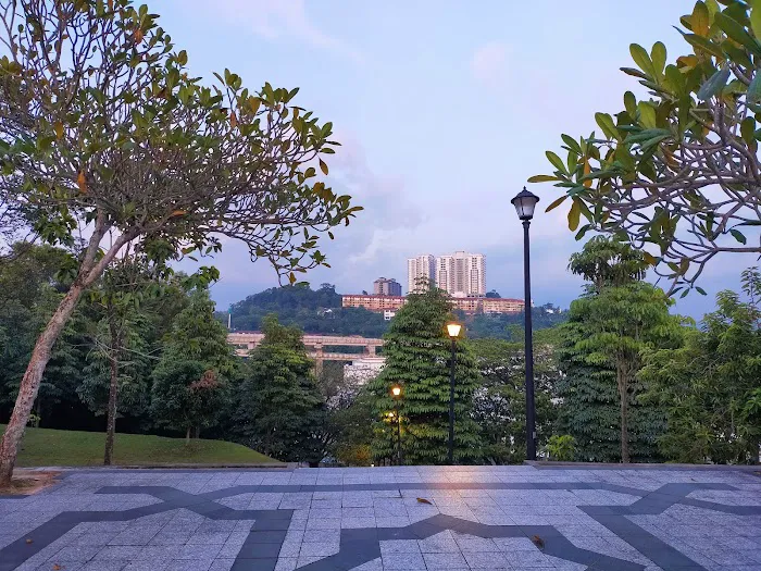 Alam Damai Park Highest Point Picture 1