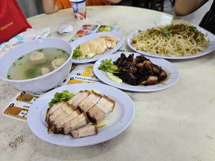 Ding Feng Chicken Rice Ho Fun & Curry Noodle Picture 4