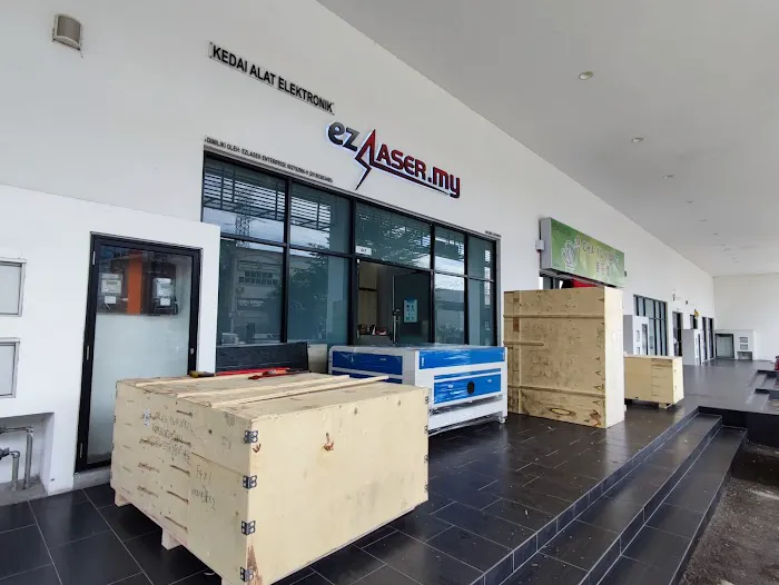EzLaser.my - CO2 Laser Cutter Machine EZ LASER PLT KL Picture 1