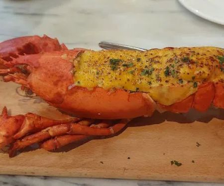 Ho Family Kitchen + Bunny Wok & Grill • 嘆 Kopi 茶铺