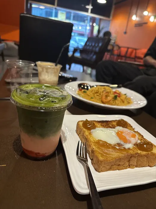 Langit Senja Cafe Picture 9