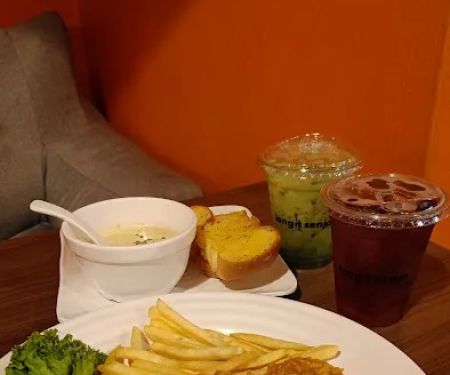 Langit Senja Cafe