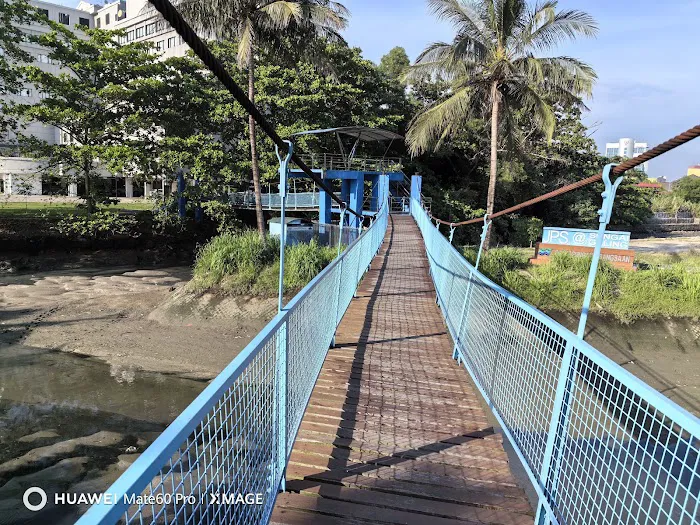 Taman Pinggiran Sungai Galing Picture 10