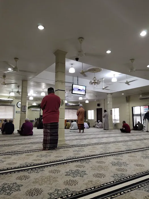 Masjid Al Ikhwan Taman LKNP Picture 2