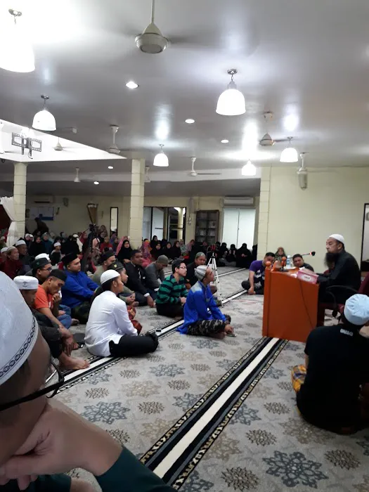 Masjid Al Ikhwan Taman LKNP Picture 3