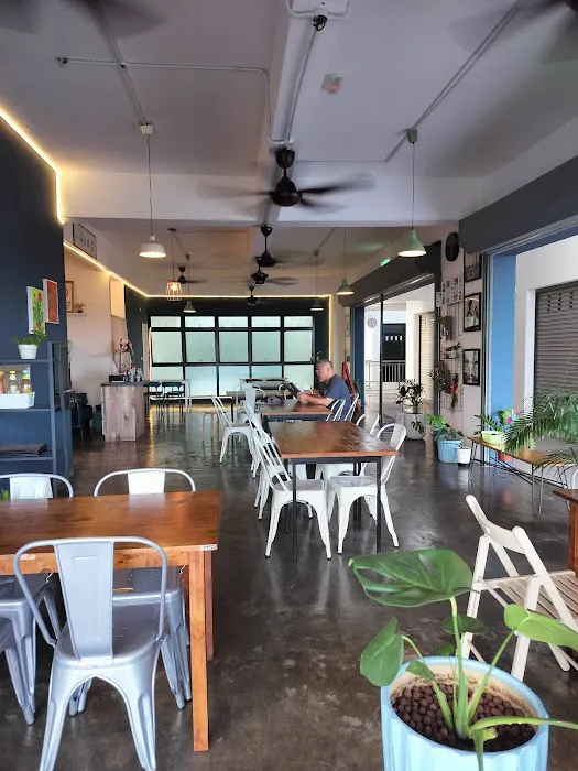 be my friend cafe Picture 3