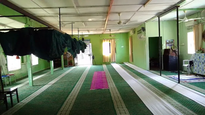Surau Kampung Bukit Ubi Picture 4