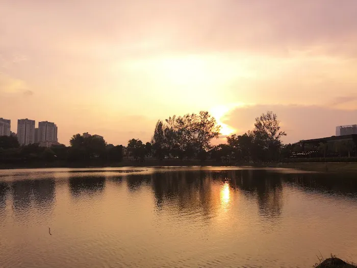 Pandan Perdana Lake Picture 2
