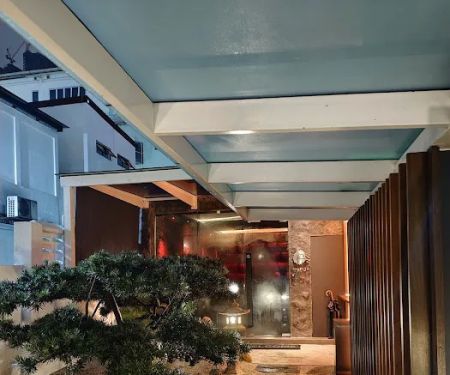Iki Lounge Yakibar