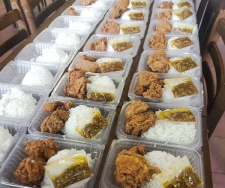 Ummie Fried Chicken