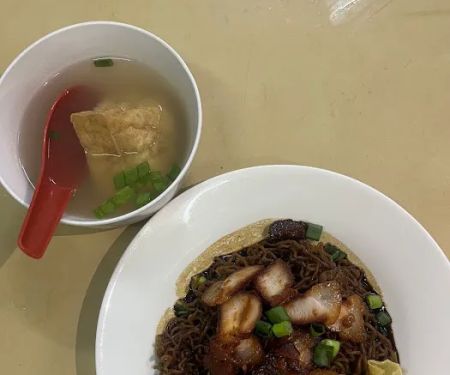 苹果茶餐室 Super Mega Restaurant
