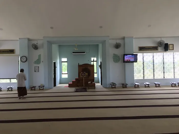 Masjid As-Syafie ADTEC Jerantut Picture 3