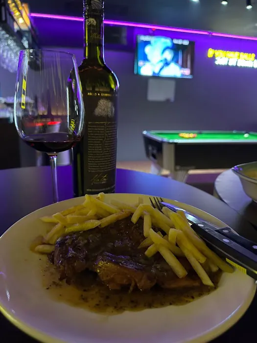 Golf & Beer lounge Picture 7