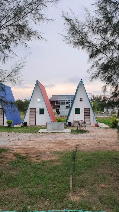 Remis Beach Homestay Picture 3
