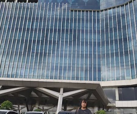 Radisson Hotel & Convention Centre