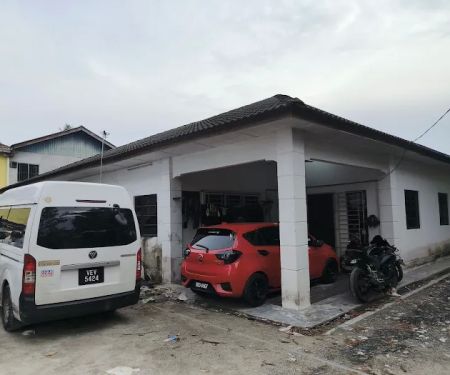 rumoh pokpek saza