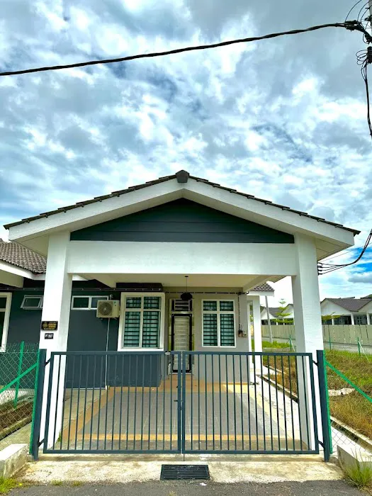 HOMESTAY HUMAIRA Picture 6