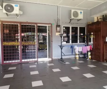 Chet Det Homestay Maran