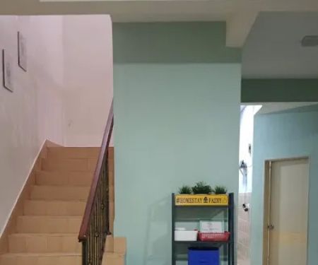 Homestay Fazny at Kota Warisan, Sepang, KLIA
