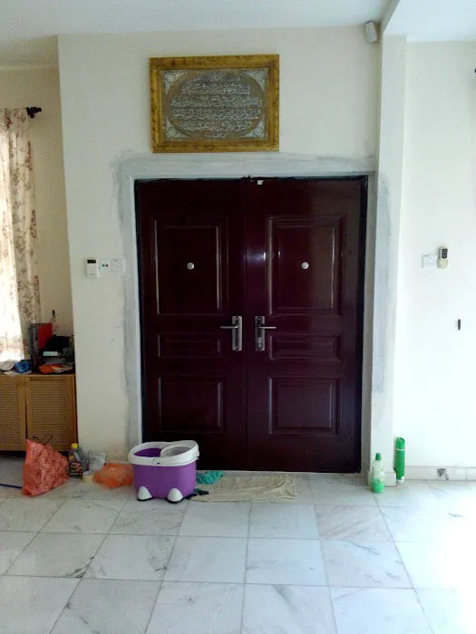 Sunny Hostel Airport Picture 4