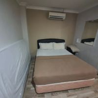 OYO 89970 Dg Hotel ico