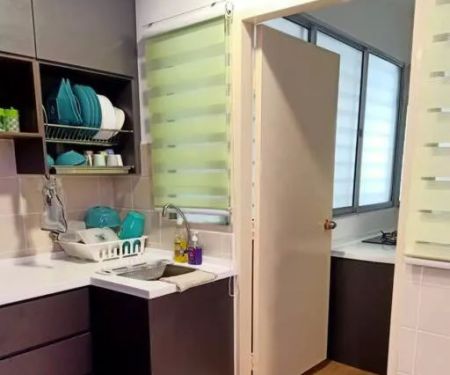 Debayu Homestay with Free Parking at Setia Alam