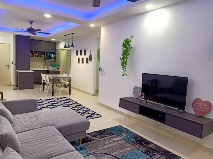 Debayu Homestay with Free Parking at Setia Alam Picture 3