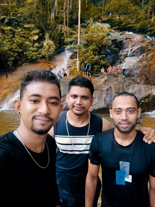 Homestay Rawang Waterfall Picture 3