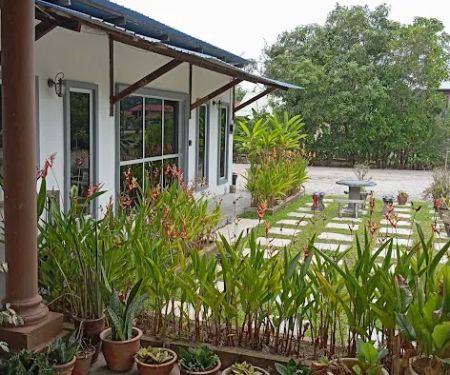 Pak Atan's Guesthouse