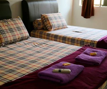HOMESTAY TRIANG