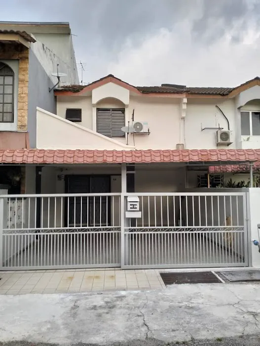 Eeman Homestay Cheras Picture 3