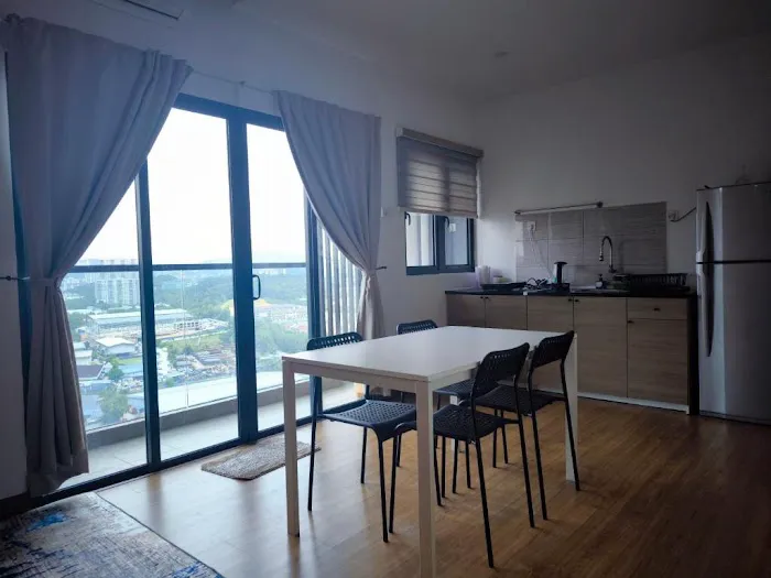 Eshue Designer Suites - Simfoni Towers Picture 4