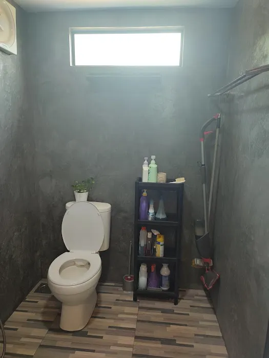 Aininaz Tiny House Picture 4